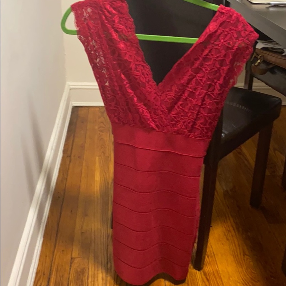 BEBE BODYCON  DRESS